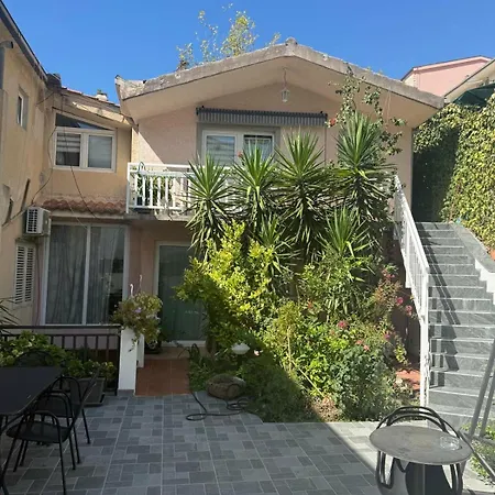 Apartment Mira Roso *
